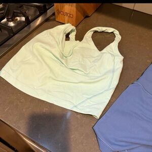 Lululemon align top size 4 in Mint